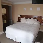 Belle Epoque Hostal